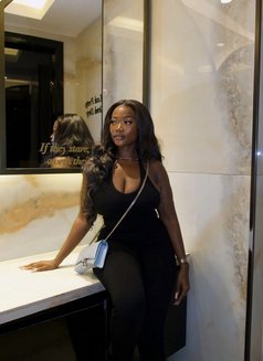 Zoe Zoya - escort in Dubai Photo 2 of 2