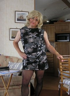 ZoeTS - Acompañantes transexual in Blackpool Photo 16 of 30