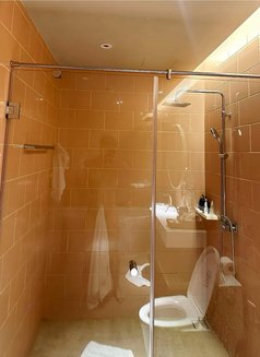 Zoey.Body2Body - Acompañantes transexual in Ajmān Photo 3 of 9