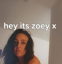 Zoey - puta in London