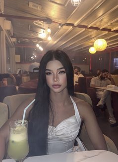 Zoey Genesis 21 🇹🇭 - Transsexual escort agency in Al Manama Photo 1 of 24
