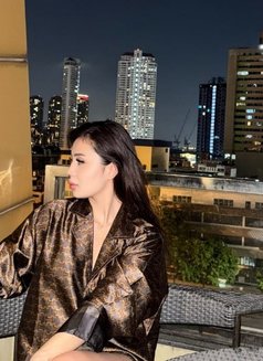 Zoey - escort in Dubai Photo 16 of 16