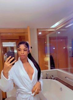 Zoey Sweet - Acompañantes transexual in Lagos, Nigeria Photo 12 of 16