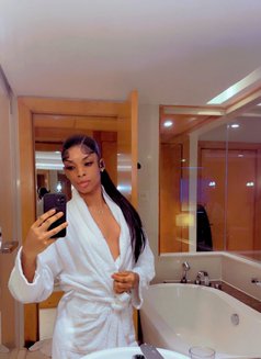 Zoey Sweet - Acompañantes transexual in Lagos, Nigeria Photo 13 of 16