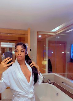 Zoey Sweet - Acompañantes transexual in Lagos, Nigeria Photo 14 of 16
