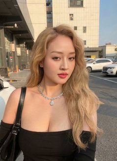 Zola - escort in Ho Chi Minh City Photo 1 of 6