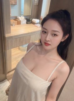 Zola - escort in Ho Chi Minh City Photo 3 of 6