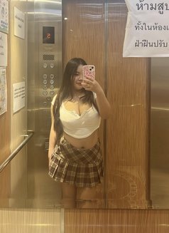 Zomzom Cute Chubby Asian Thai GFE - puta in Bangkok Photo 2 of 13
