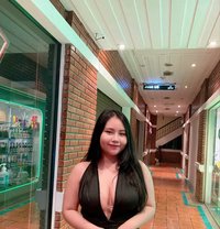 ZomZom Sweet, Curvy & Addictive Thai GFE - puta in Bangkok