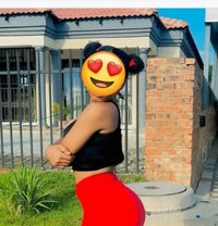 Zora - puta in Indore