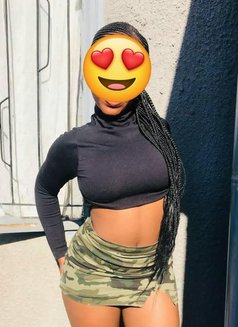 Zora - puta in Indore Photo 4 of 5