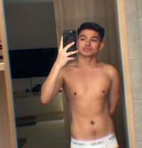 Zoren Top and bottom ( Dominant) - Acompañantes masculino in Bangkok Photo 12 of 12