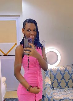 Zowie - escort in Jeddah Photo 3 of 4