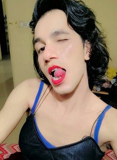 Zoya - Transsexual escort in Pune Photo 1 of 2