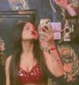 Zoya Agrawal ~Cash Payment~ - puta in Mumbai Photo 1 of 2