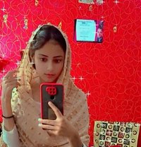 Azra Air Hostess - puta in Hyderabad