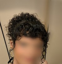 Zoya ~ An Independent Petite Princess ~ - Transsexual escort in Mumbai