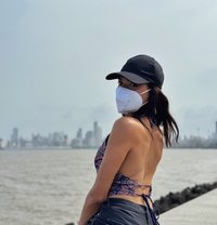 Zoya ~ An Independent Petite Princess ~ - Transsexual escort in Mumbai