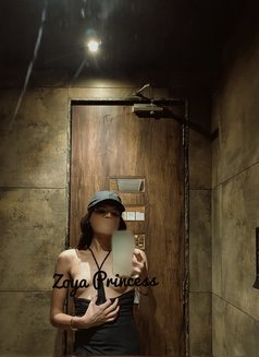 Zoya ~ An Independent Petite Princess ~ - Acompañantes transexual in Mumbai Photo 3 of 5