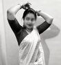 Zoya Available for Cam and Meet - escort in Chennai Photo 1 of 3