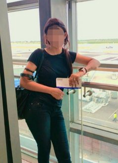 Zoya Call Girl Cam and Real Meet - escort in Hyderabad Photo 1 of 1
