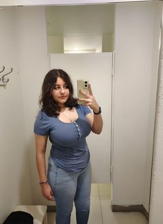 Zoya Doorstep Incall Available - escort in Phuket Photo 2 of 3