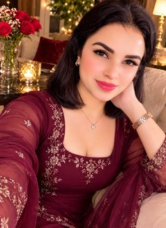 Zoya – Elegant Indian Beauty - escort in Dubai Photo 6 of 7