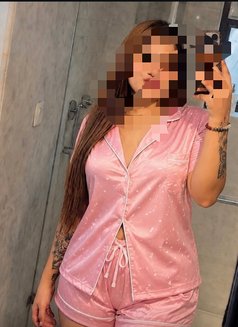 Zoya - escort in Noida Photo 1 of 1