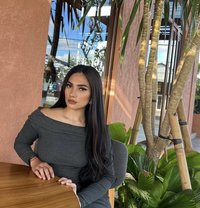 ZOYA HOTTIE IN SEMINYAK - escort in Bali