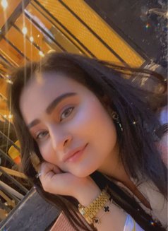 Zoya - escort in Dubai Photo 1 of 5