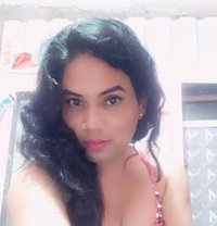 Zoya - Transsexual escort in Mumbai