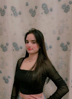 Zoya Indian Model - escort in Abu Dhabi Photo 1 of 3