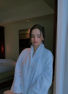 Zoya Indian Model - escort in Dubai Photo 2 of 3