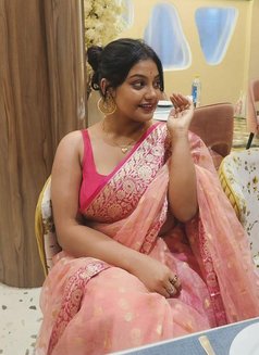 Zoya Khan - escort in Gurgaon Photo 1 of 8