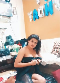 Zoya Khan - escort in Noida Photo 4 of 4