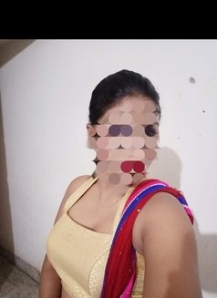 ZOYA KHAN let's meet casual encounters - escort in Pune Photo 2 of 4