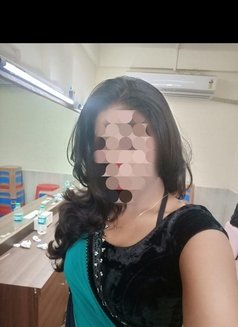 ZOYA KHAN let's meet casual encounters - escort in Pune Photo 3 of 4