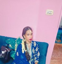 Zoya Khan - Transsexual escort in Bangalore