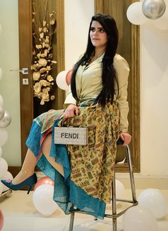 Zoya Khan - escort in Riyadh Photo 3 of 5