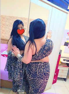 Zoya nawab - escort in Dubai Photo 7 of 20