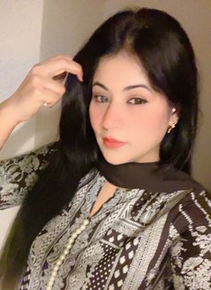 Zoya Nawabb - escort in Dubai Photo 7 of 8