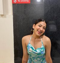Zoya - escort in Muscat