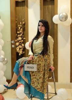 ZOYA VIP MODEL - puta in Jeddah Photo 1 of 8