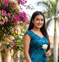 Zoya Real Meet & Cam Show - puta in Hyderabad