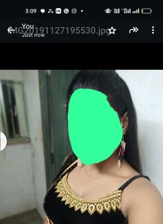 Zoya Shaikh - escort in Pune Photo 2 of 2