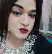Zoya Shemale - Agencia de acompañantes transexuales in Hyderabad