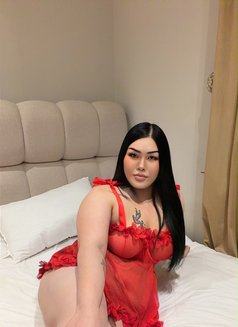 Zoya - escort in Khobar Photo 2 of 3