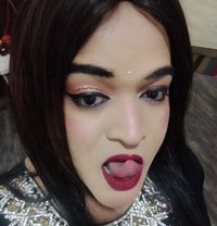 Zoyakhan - Transsexual escort in Hyderabad