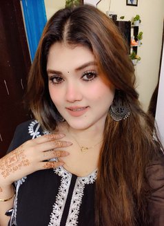 ZOYA KHAN - escort in New Delhi Photo 9 of 10