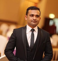 Zubair - Male escort in Abu Dhabi